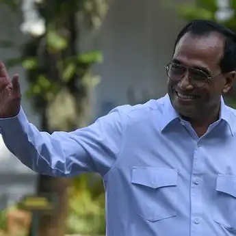 Sembuh dari Covid-19, Budi Karya Ikut Rapat Kabinet dengan Jokowi