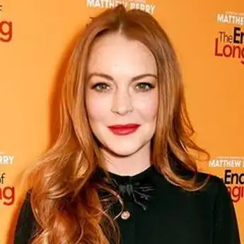 Balik ke Dunia Hiburan, Ini Lirik Lagu 'Back To Me' Milik Lindsay Lohan  