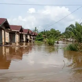 Banjir Besar Landa 8 Kecamatan di Kabupaten OKU Timur 