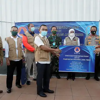 Pemprov Jatim Terima Bantuan Pemerintah Pusat untuk Bangun RS Darurat Covid-19