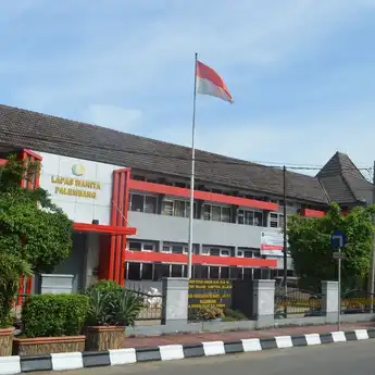 Lapas Perempuan Palembang Kembali Bagikan Sembako ke Masyarakat Kurang Mampu