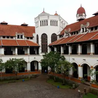 Obyek Wisata Lawang Sewu Sudah Mulai Beroperasi untuk Wisatawan