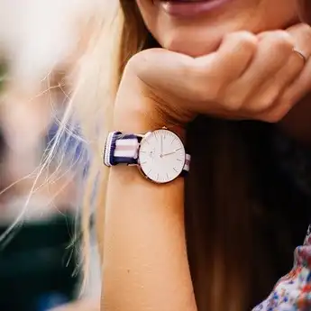 OOTD Kurang Lengkap? Eits, Pakailah Jam Tangan yang Murah Namun Tetap Berkualitas dan Keren!