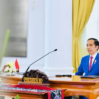 Gembira Tiap Pagi Disuguhi Angka Positif, Jokowi: Artinya Peredaran Uang Meningkat Naik