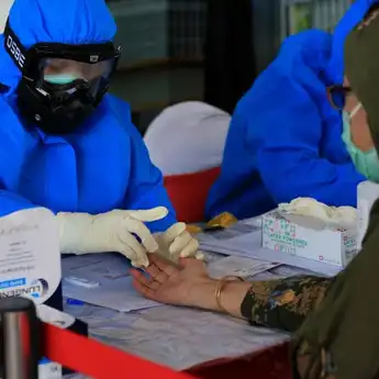 Hasil Rapid Test Reaktif, Peserta UTBK Langsung Lakukan Swab