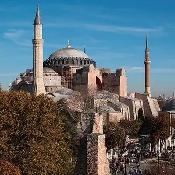 Hagia Sophia Kembali Jadi Masjid, Paus Fransiskus Merasa Sedih