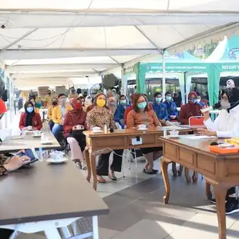 Penanganan Covid-19, Pemkot Surabaya Libatkan Mahasiswa Fakultas Kedokteran