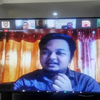 Dispersip Kalsel Gandeng Faisal Oddang dalam Kelas Menulis Cerpen