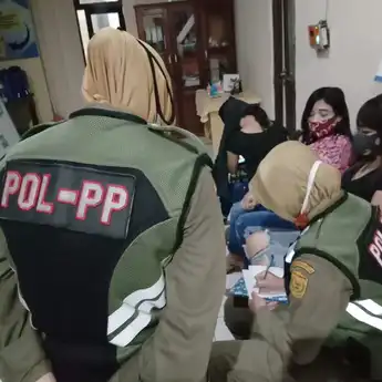 Gelar Razia Pekat, Pol PP Banjarmasin Berhasil Jaring PSK dan Waria