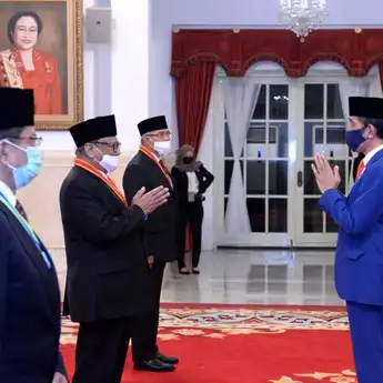Hari Ini, Presiden Jokowi Anugerahkan Tanda Jasa dan Kehormatan bagi 53 Tokoh