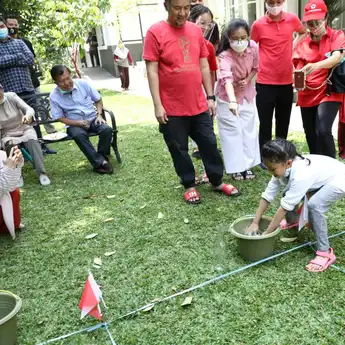 Intip Yuk Serunya Lomba 17-an di Kediaman Pribadi Jusuf Kalla