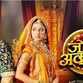 Lirik Lagu dan Terjemahan Ost Jodha Akbar, Inn Aankhon Mein Tum