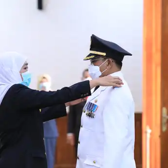 Resmi, Gubernur Jatim Lantik Pj Bupati Sidoarjo, Dr. Hudiono