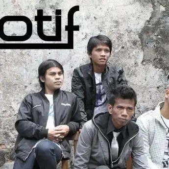 Lirik Lagu 'Tuhan Jagakan Dia' Yang Dipopulerkan Oleh Motif Band