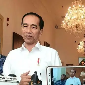 Presiden Jokowi Panggil Dua Pimpinan Serikat Buruh ke Istana