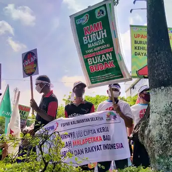Masih Menolak UU Cipta Kerja, Hari Ini Ribuan Buruh Gelar Aksi Demo