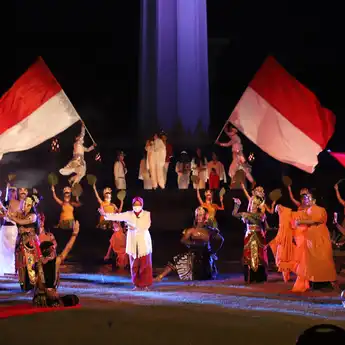 Hari Sumpah Pemuda, Risma: Kita Bebas Berpendidikan & Berusaha