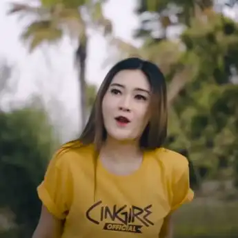 Lirik Lagu ‘Tempe’ Milik Nella Kharisma ft.Cingire, Lengkap dengan Artinya