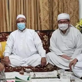 Anies Baswedan Temui Rizieq Shihab Hanya Untuk Lepas Kerinduan dan Minum Teh Bersama