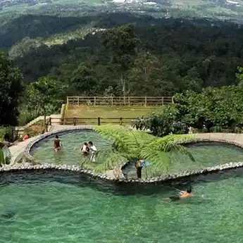 Selain Wisata Terkenal di Semarang, Beberapa Wisata Kolam Renang Ini Asik Dijadikan Tempat Berlibur