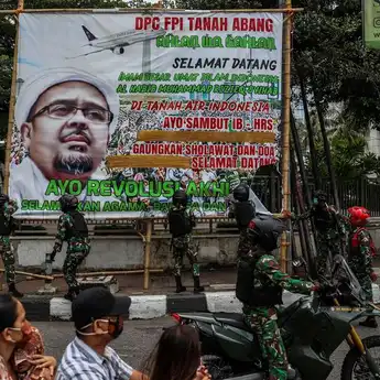 Baliho Rizieq Shihab Kembali Dipasang, Tokoh Masyarakat: Ini Kampung Saya dan Tidak Mengganggu Ketertiban Umum