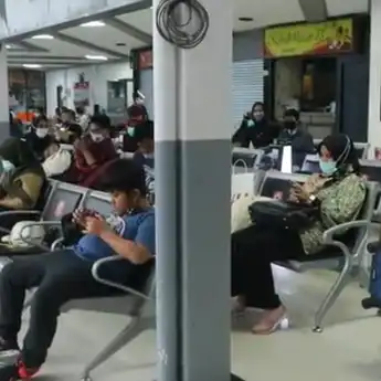 KAI DAOP 2 Siapkan 12 Kereta Api untuk Sambut Libur Natal 2020 dan Tahun Baru 2021