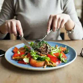 6 Jenis Eating Disorder, Kenali Gejalanya Agar Cepat Ditangani