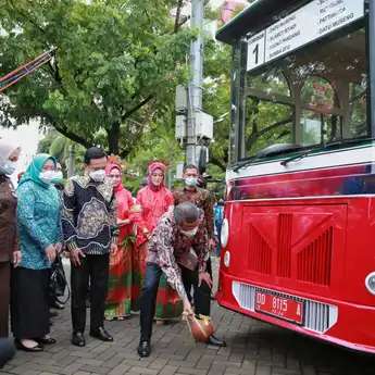 Habiskan Rp 450 juta, Bus Wisata Milik Pemkot Makassar Jadi Pajangan