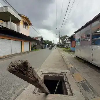 Manhole Drainase Dicuri, PUPR Banjarmasin Ancam Laporkan Ke Polisi
