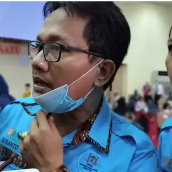 Pada Peringatan Hari Ibu, Forum Pemerhati Pendidikan Sriwijaya Sumsel Bagikan Sembako