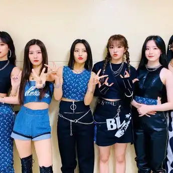 Lirik Lagu HWAA - (G)I-DLE, Lengkap dengan Terjemahan Indonesia