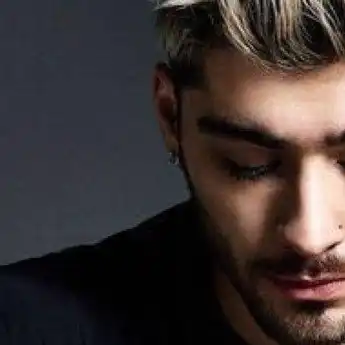Lirik Lagu 'It's You' Milik Zayn Malik, Lengkap Beserta Terjemahan