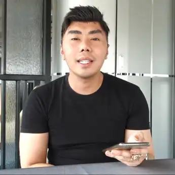 Sebut Tahun 2021 Tidak Aman, Roy Kiyoshi Ramalkan Ada Gelombang Tinggi Bercampur Lumpur Pekat