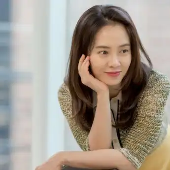 Song Ji Hyo Akan Bintangi Drama Come To The Witch Restaurant