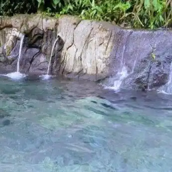 Pemandian Air Panas Guci, Spot Refreshing Kota Tegal yang Wajib Dikunjugi