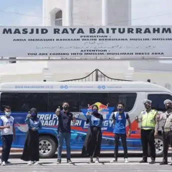 Tanggung Jawab Sosial Kratingdaeng Red Bull : Berbagi ke 120 Kota di Berbagai Pulau di Indonesia dengan Setengah Juta Masker