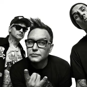 Album Baru Blink-182 Berkolaborasi dengan Grimes, Lil Uzi Vert, dan Pharrell