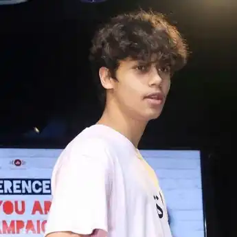 Lirik Lagu 'You Are My Life' - Harris J, Lengkap dengan Terjemahan