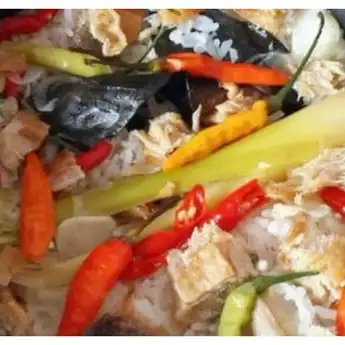 Cara Membuat Nasi Liwet Sunda dengan Rice Cooker, Dijamin Enak!