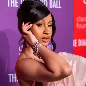  Vin Diesel Konfirmasi Bahwa Cardi B akan Kembali di 'Fast and Furious 10'