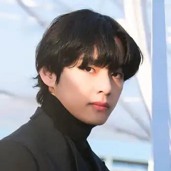 V BTS Jadi Incaran Banyak PH untuk Comeback Drama, Bayaran Fantastis?