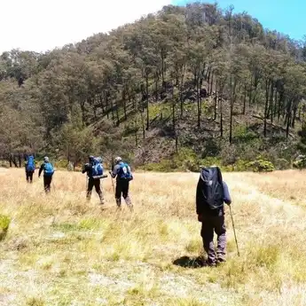 Pesona Gunung Lasem Panjur di Rembang
