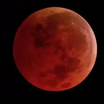 Hari Ini, Gerhana Bulan Total Bisa dilihat dengan Mata Telanjang!