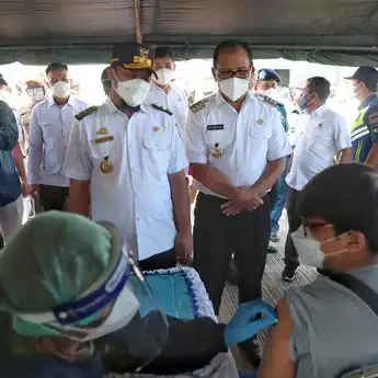 Dukungan Pelabuhan Makassar Jadi Area Wajib Vaksinasi Covid-19