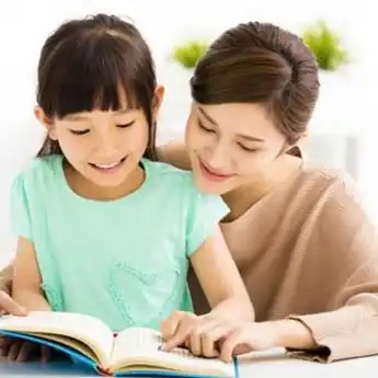 5 Contoh Cerita Liburan Sekolah di Rumah Membantu Ibu untuk Anak SD