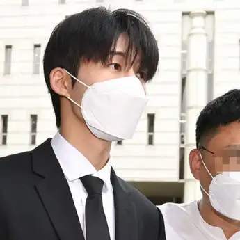 BREAKING: Akui Konsumsi Ganja, B.I eks iKON Dituntut 3 Tahun Penjara 