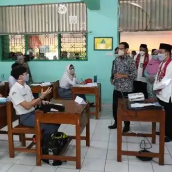 ﻿Mas Menteri Nadiem Sanjung Sekolah Yang Melaksanakan PTM Terbatas