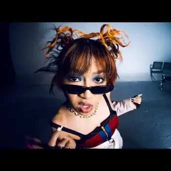 Lirik Lagu 'I'm Ugly' yang Dinyanyikan oleh RAMENGVRL dan Terjemahan