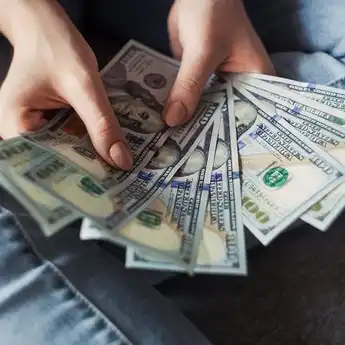 Bak Diguyur Uang, 5 Shio Ini Rezekinya Meledak Tak Pernah Kekurangan