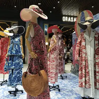 Memperingati Hari Batik Nasional, YBI Ajak Industri Batik Indonesia Bangkit